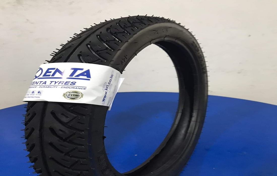 Tyre 2.75*_ _
